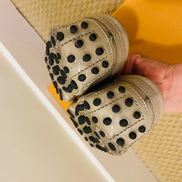 TOD’s loafer, EUC, euro size 36, fits US 7 - Picture 3 of 7